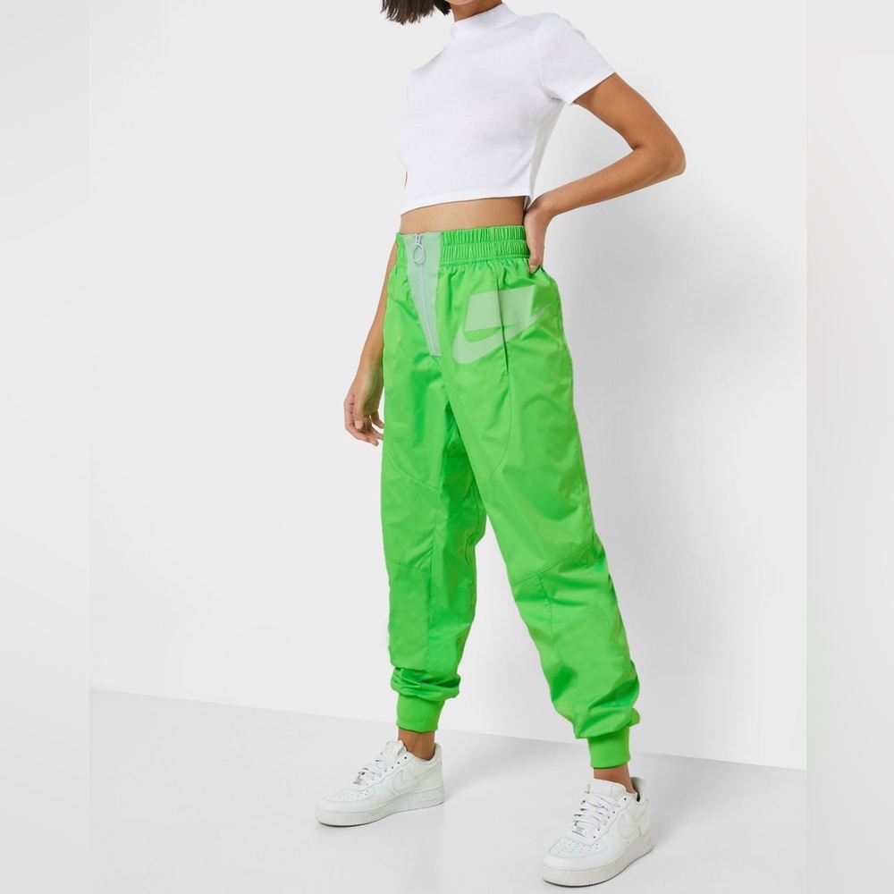 NWT Nike Jogger Sweatpants